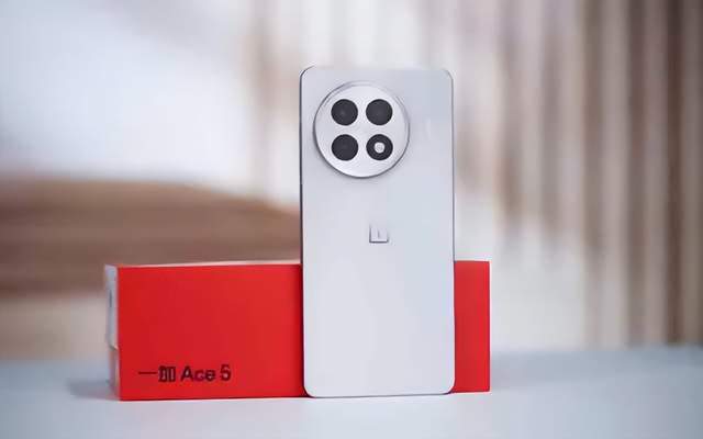 手以后不吹不黑地说说自己的真实使用感受long88龙8国际一加Ace5快速上(图3)