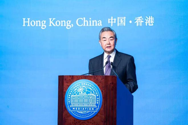 EA落户淮海中路汕头过亿违建豪宅被拆除哈佛演讲女生引发争议K11 ELYS(图12)