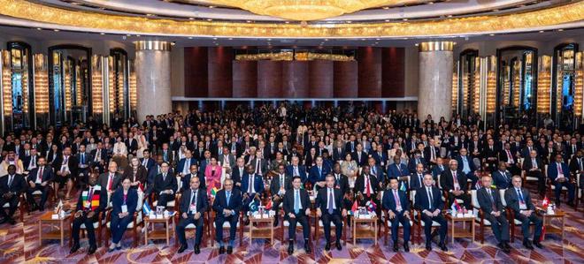 EA落户淮海中路汕头过亿违建豪宅被拆除哈佛演讲女生引发争议K11 ELYS(图28)
